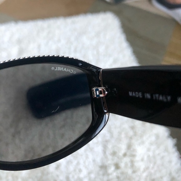 SOLD ..Chanel sunglasses - Picture 8 of 14